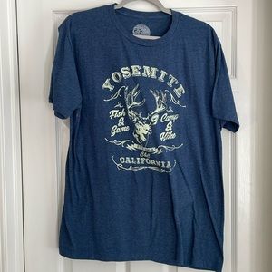 Men’s large Yosemite T-shirt